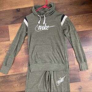 Green Nike Sweatsuit
